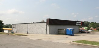 Plus de détails pour 6556 Aaron Aronov Blvd, Fairfield, AL - Local commercial à vendre