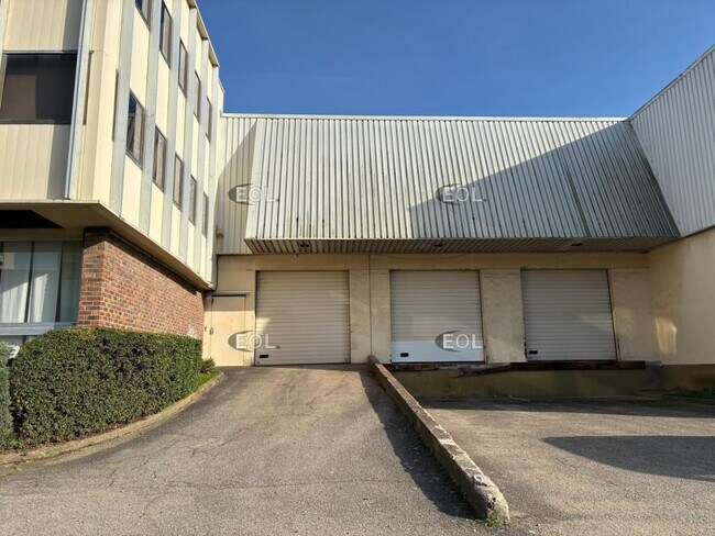 Plus de détails pour Industriel/Logistique à louer