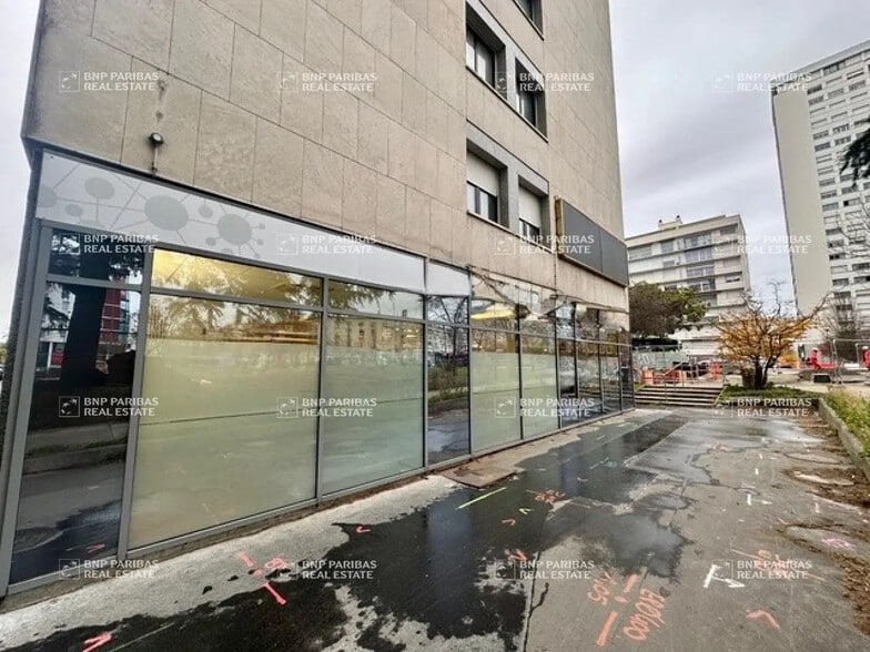 248 Avenue De Grammont, Tours à louer - Photo de l’immeuble – Image 1 sur 12