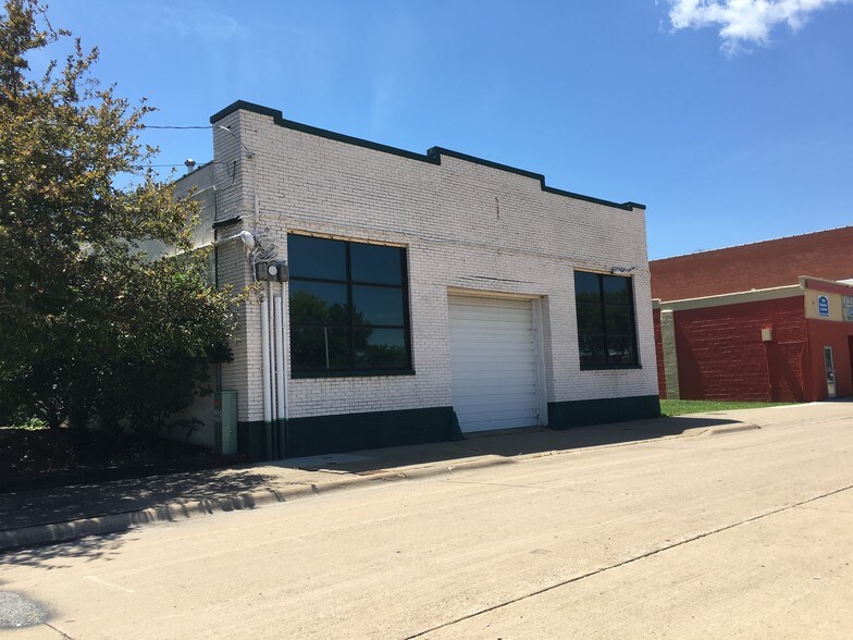 425 18th St, Moline, IL à vendre - Photo de l’immeuble – Image 3 sur 7