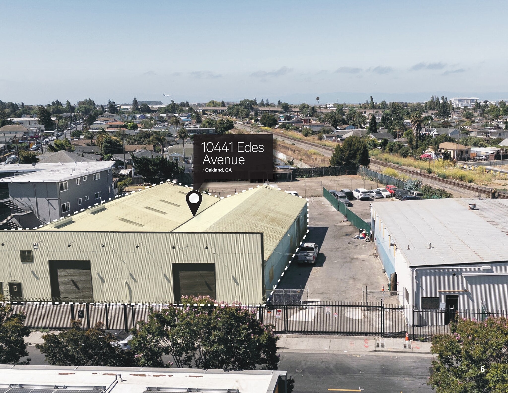 10441 Edes Ave, Oakland, CA à louer Aérien– Image 1 sur 8