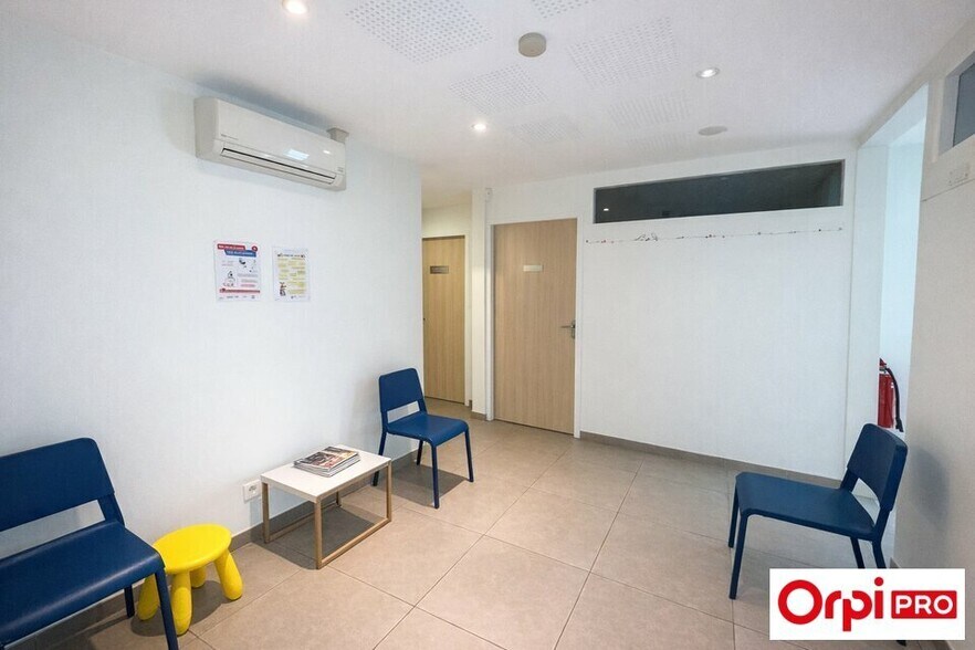 Bureau dans Lyon à vendre - Photo de l’immeuble – Image 2 sur 6