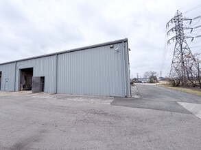 6803-6831 Breeden Ave, San Antonio, TX à louer Photo intérieure– Image 2 sur 7