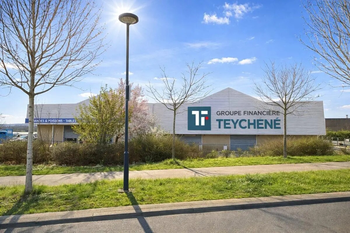 Local commercial dans Coulaines à louer Photo de l’immeuble– Image 1 sur 11