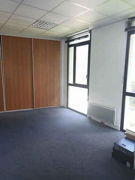 Bureau dans Le Havre à louer - Photo de l’immeuble – Image 3 sur 5