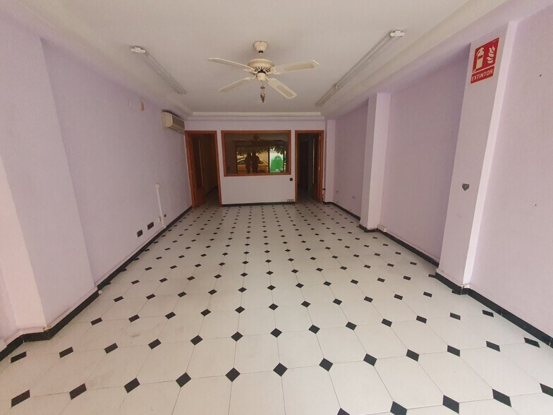 Local commercial dans Ontinyent, Valencia à vendre - Photo intérieure – Image 1 sur 4