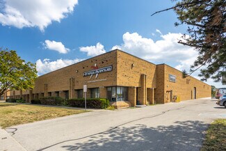 Plus de détails pour 265-267 Champagne Dr, Toronto, ON - Industriel/Logistique à louer