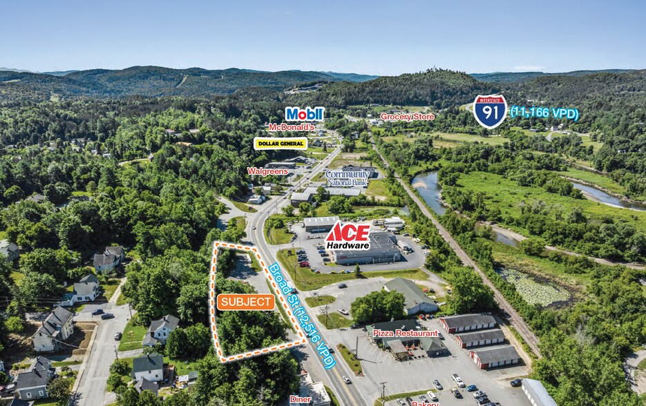 626 Broad St, Lyndonville, VT à vendre - Photo de l’immeuble – Image 2 sur 6