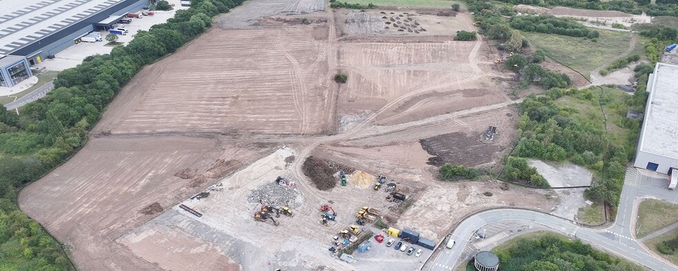 Wrexham Industrial Estate, Holt à louer - Photo principale – Image 1 sur 3