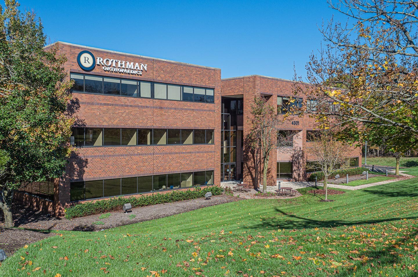 4301 Route 1, Monmouth Junction, NJ à louer Photo principale– Image 1 sur 7