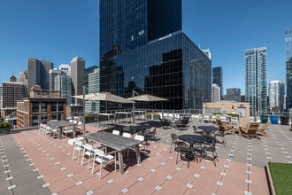 55 Hawthorne St, San Francisco, CA à louer Photo intérieure– Image 2 sur 2