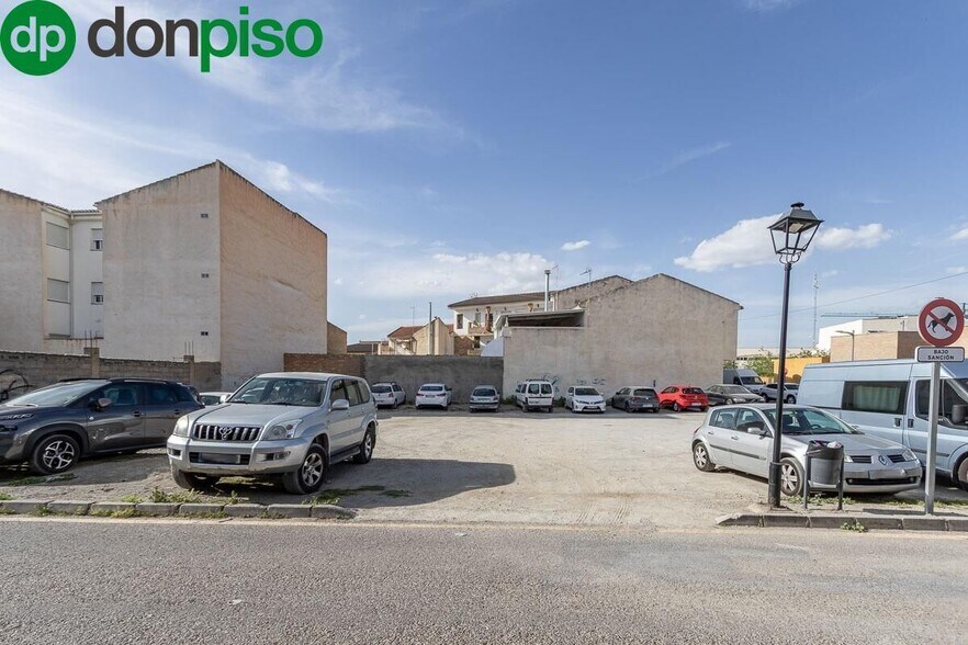 Calle Valencia, 42, Churriana de la Vega, Granada à vendre - Photo de l’immeuble – Image 2 sur 10