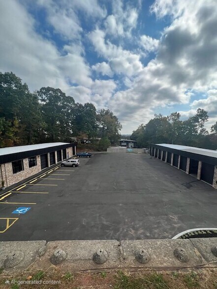 857 McFarland Parkway portefeuille de 2 biens à vendre sur LoopNet.fr - Photo principale – Image 1 sur 1