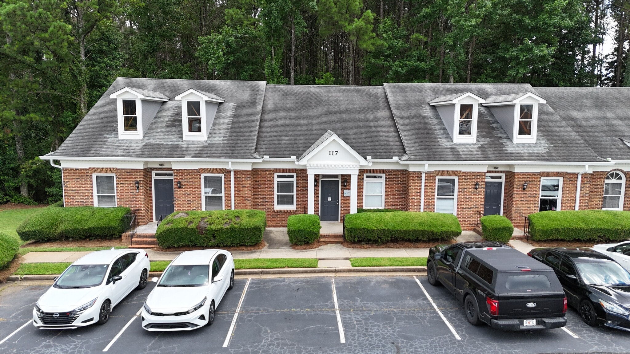 117 Governors Sq, Fayetteville, GA à louer Photo de l’immeuble– Image 1 sur 28