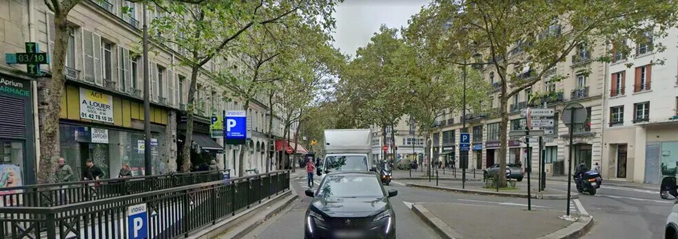 Local commercial dans Paris à louer - Photo de l’immeuble – Image 1 sur 3