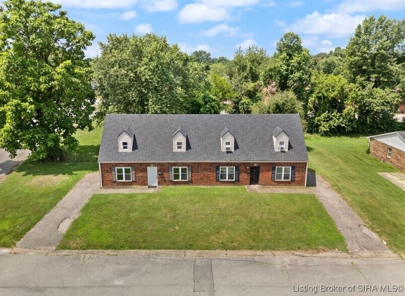 815-817 Lancelot ct, Jeffersonville, IN à vendre - Photo de l’immeuble – Image 2 sur 31