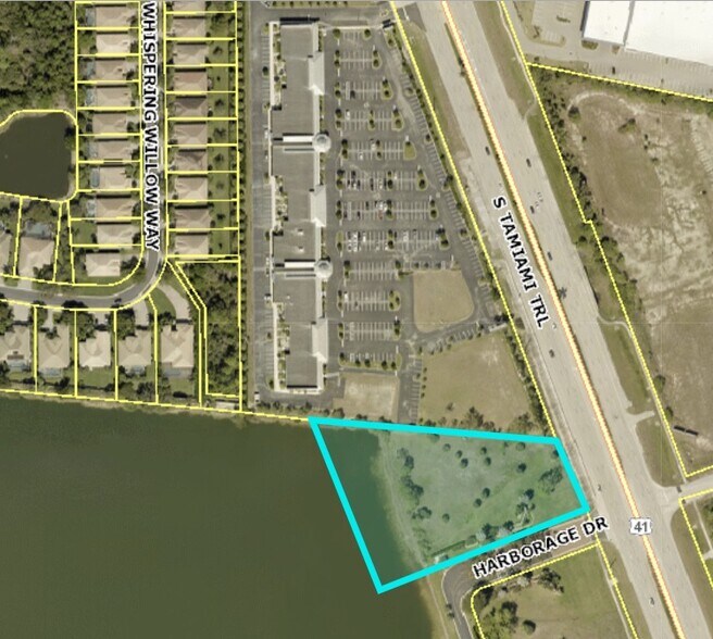 S Tamiami Trl/US 41, Fort Myers, FL à vendre - Photo de l’immeuble – Image 3 sur 3