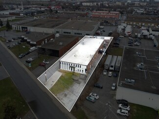 Plus de détails pour 3130 Universal Dr, Mississauga, ON - Industriel/Logistique à louer