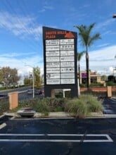 1410-1432 S Azusa Ave, West Covina, CA à louer Photo intérieure– Image 2 sur 12