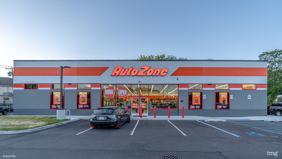 2257 New York 112, Coram, NY à vendre - Photo de l’immeuble – Image 3 sur 8