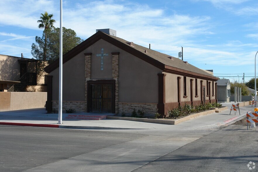 901 Stewart Ave, Las Vegas, NV à vendre - Photo de l’immeuble – Image 2 sur 16