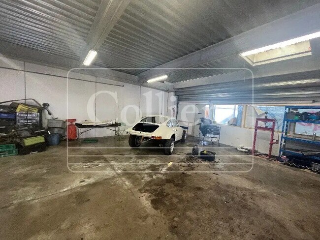 Plus de détails pour Local d’activités à vendre