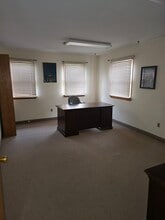 65 Main St, Keyport, NJ à louer Photo de l’immeuble– Image 2 sur 4