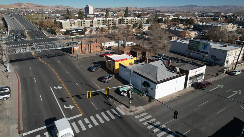701 E 2nd St, Reno, NV à vendre - Photo de l’immeuble – Image 3 sur 9