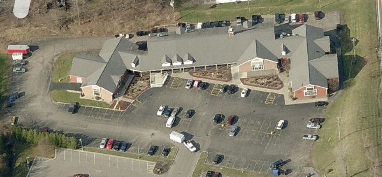 42 Nichols St, Spencerport, NY à louer - Photo de l’immeuble – Image 2 sur 7