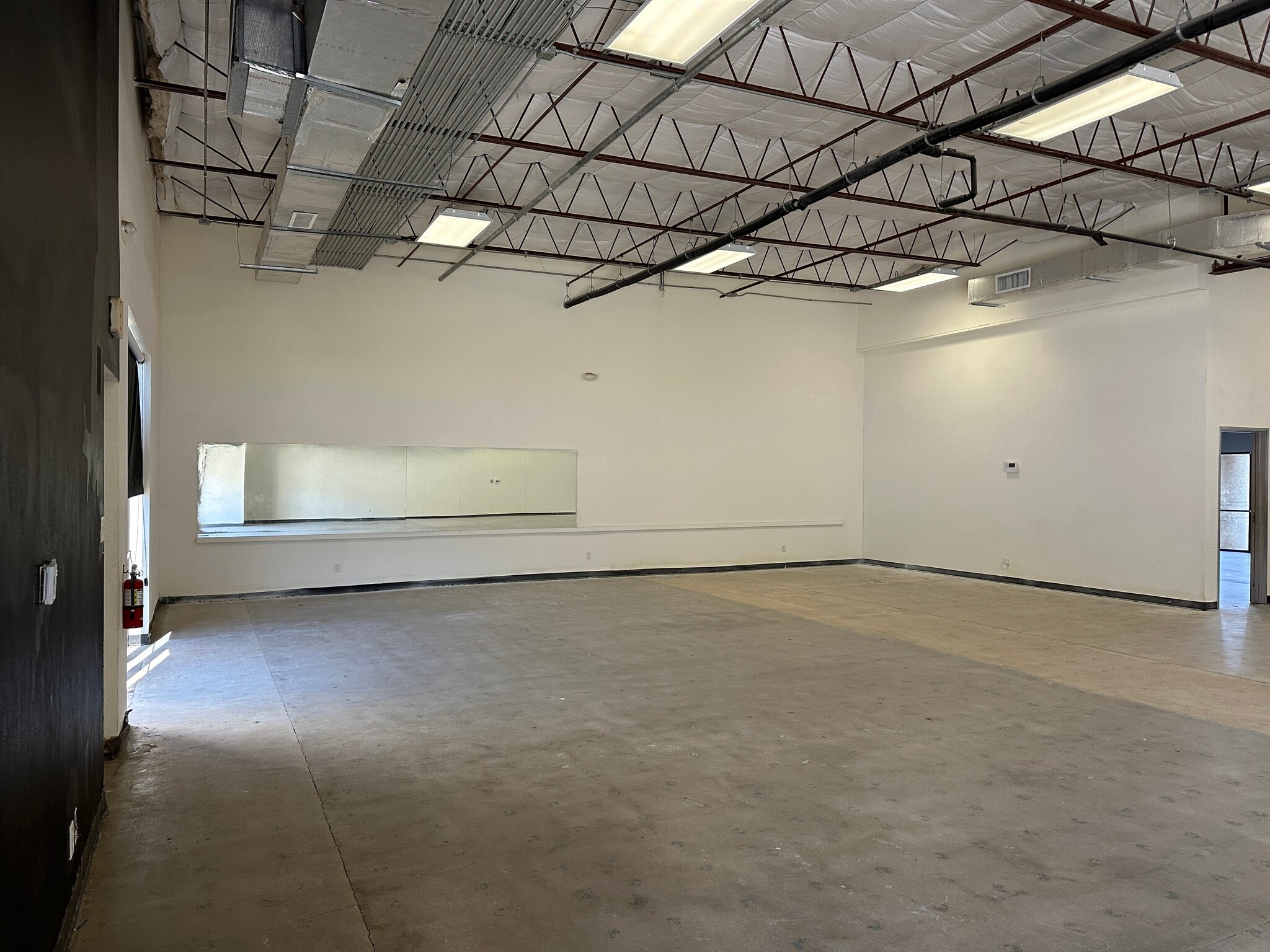 459-599 Spencer Ln, San Antonio, TX à louer Photo intérieure– Image 1 sur 8