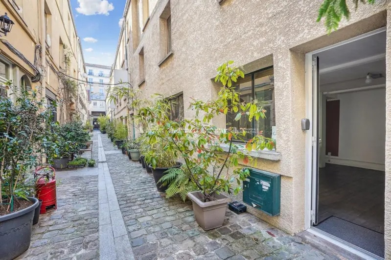 43 Rue De La Roquette, Paris à vendre - Photo de l’immeuble – Image 2 sur 13