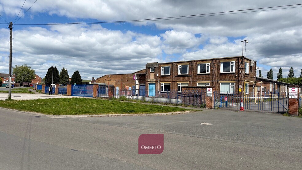 Hallam Fields Rd, Ilkeston à louer - Photo de l’immeuble – Image 3 sur 40