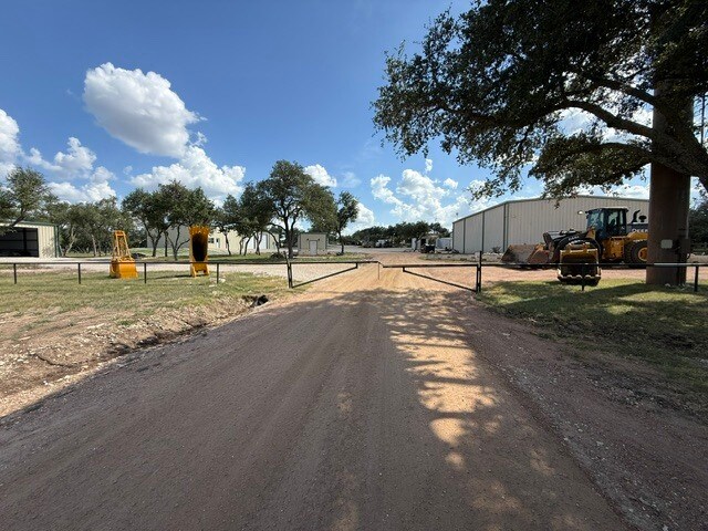 7748 E US Highway 290, Johnson City, TX à vendre - Photo de l’immeuble – Image 3 sur 9