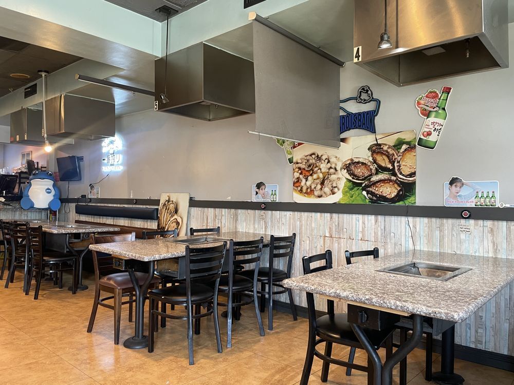 133 W Garvey Ave, Monterey Park, CA à louer Photo de l’immeuble– Image 1 sur 5