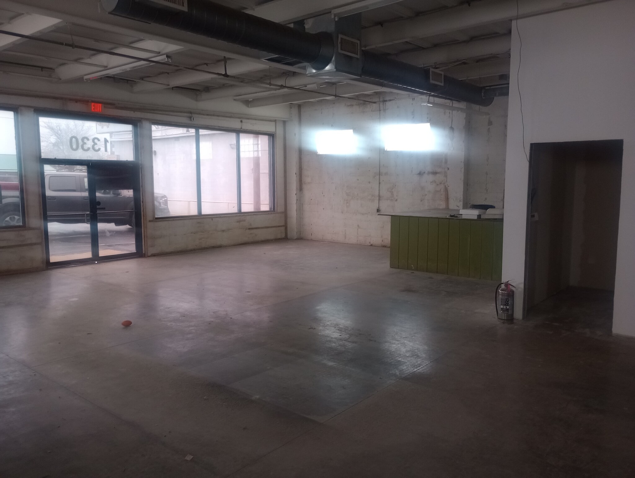 1330 Mentor Ave, Painesville, OH à louer Photo intérieure– Image 1 sur 8