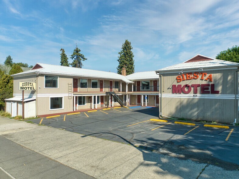 615 S Main St, Colfax, WA à vendre - Photo principale – Image 1 sur 55