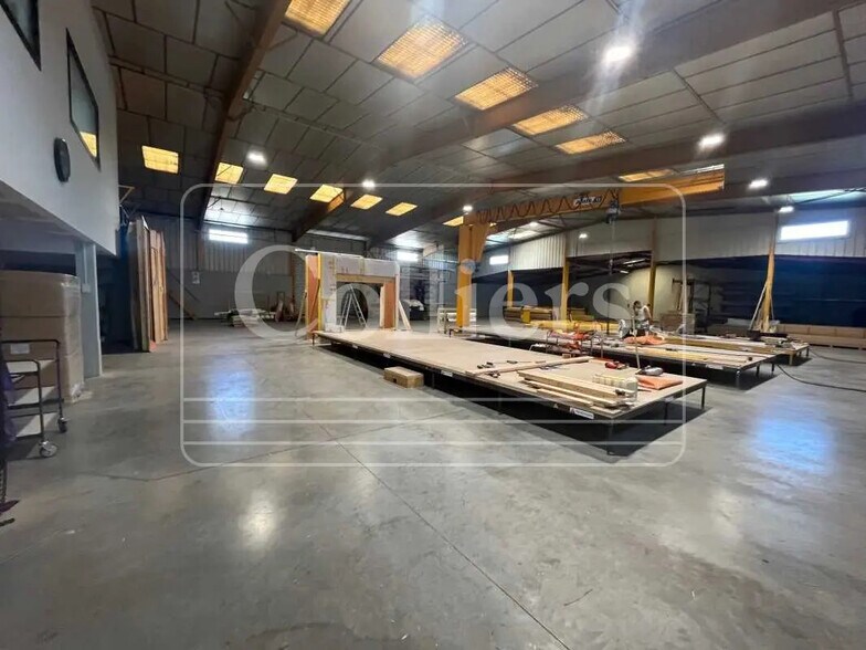 Local d'activités dans Miramas à vendre - Photo intérieure – Image 3 sur 9