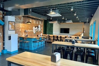 2633-2639 Poplar St, Philadelphia, PA à louer Photo intérieure– Image 2 sur 7