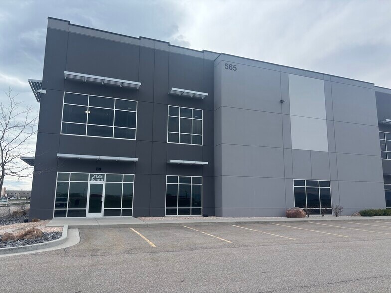 350 West 3139 North, Hyde Park, UT à louer - Photo de l’immeuble – Image 3 sur 11