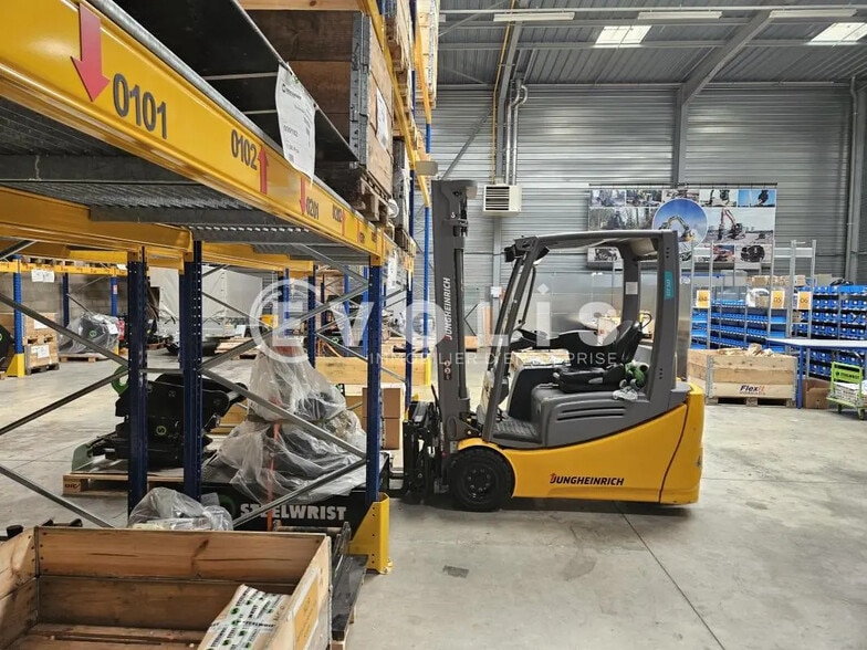 3 Rue Ampère, Chilly-Mazarin à louer - Photo intérieure – Image 2 sur 13