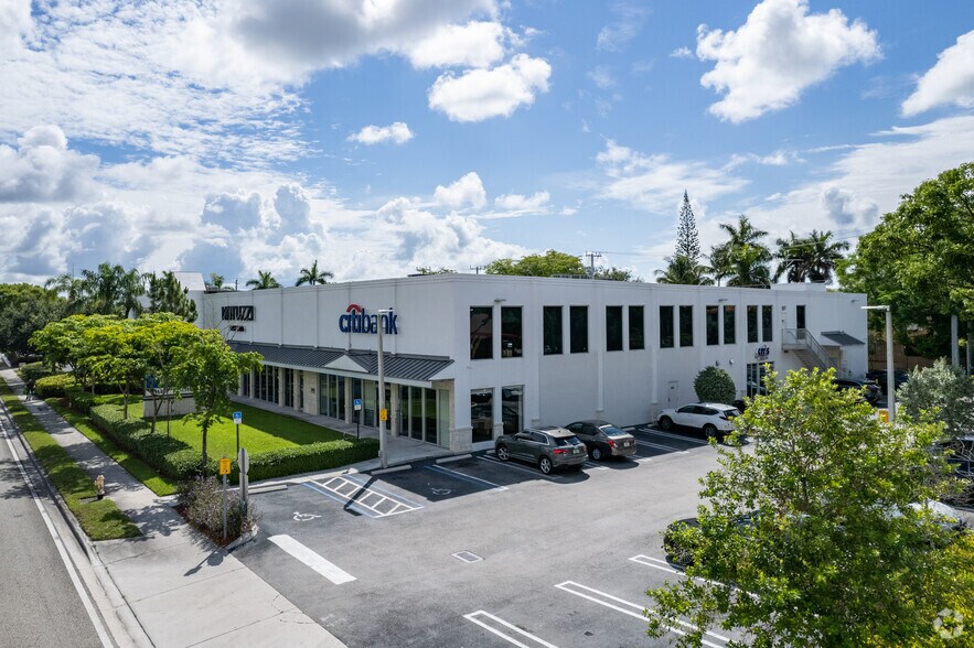 9171 S Dixie Hwy, Pinecrest, FL à louer - Photo de l’immeuble – Image 2 sur 7