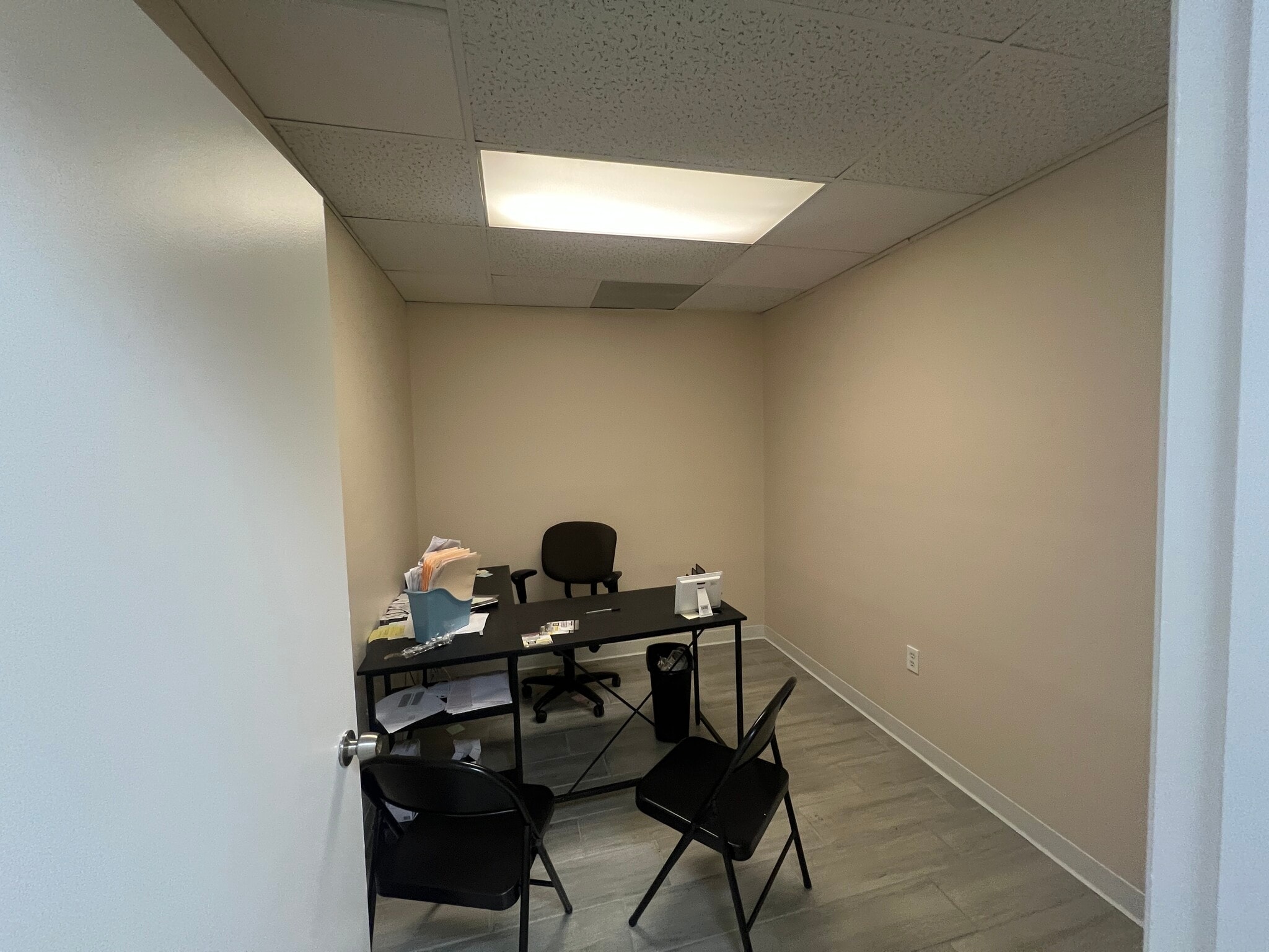 5118 N 56th St, Tampa, FL à louer Photo intérieure– Image 1 sur 2