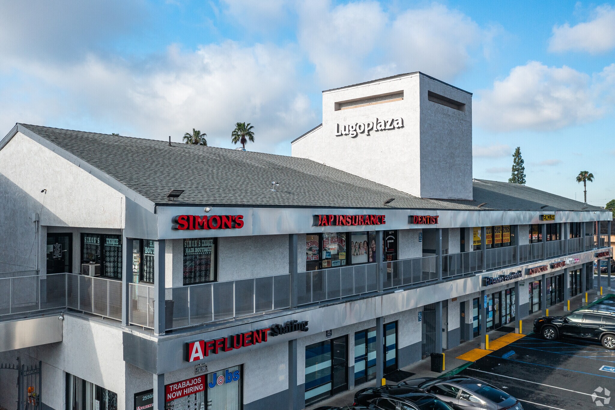 2528-2570 E Slauson Ave, Huntington Park, CA à louer Photo de l’immeuble– Image 1 sur 33