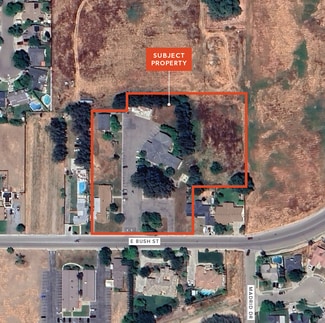 Plus de détails pour 500 E Bush St, Lemoore, CA - Spécialisé à vendre