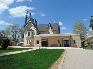 Plus de détails pour 318 Main St E, Shelburne, ON - Spécialisé à vendre