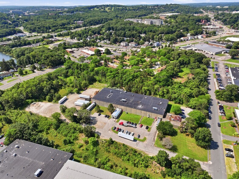 28 Bowditch Dr, Shrewsbury, MA à louer - Aérien – Image 2 sur 8