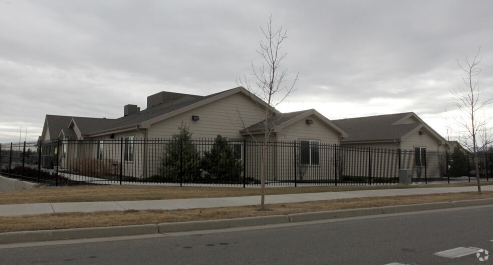2212 E 11th St, Loveland, CO à vendre - Photo de l’immeuble – Image 2 sur 4