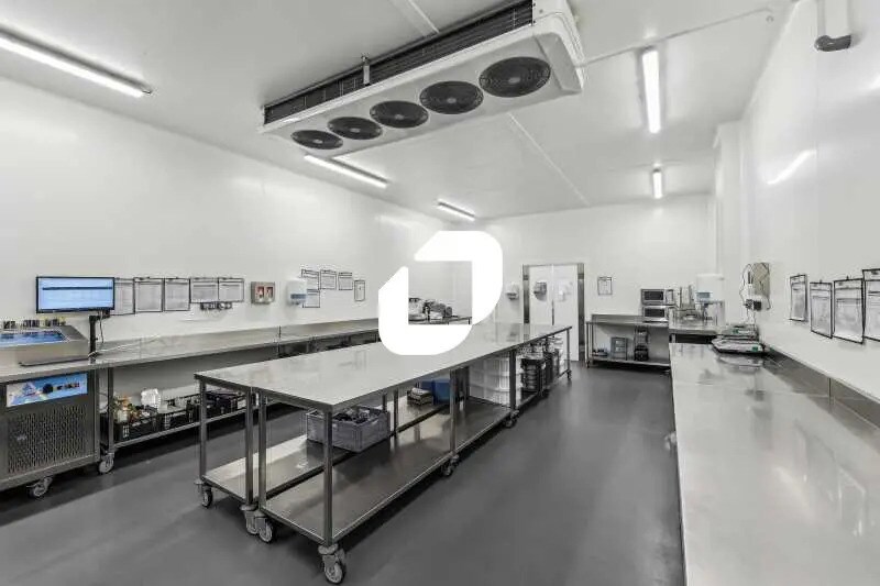 Local d’activités dans Gennevilliers à louer Photo intérieure– Image 1 sur 11