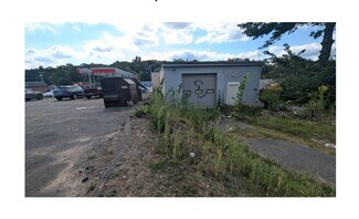 Plus de détails pour 36 Tunxis Ave, Bloomfield, CT - Industriel/Logistique à louer