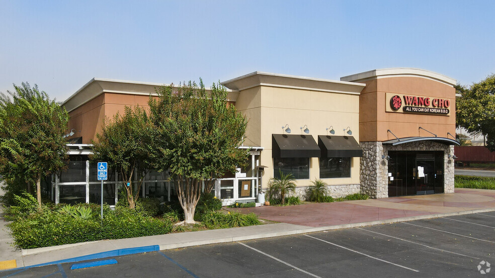 3833-4093 Grand Ave, Chino, CA à louer - Photo de l’immeuble – Image 2 sur 24